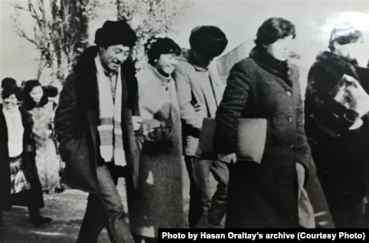 Секс іштен түсірілген Учалыда секс үшін қыздар