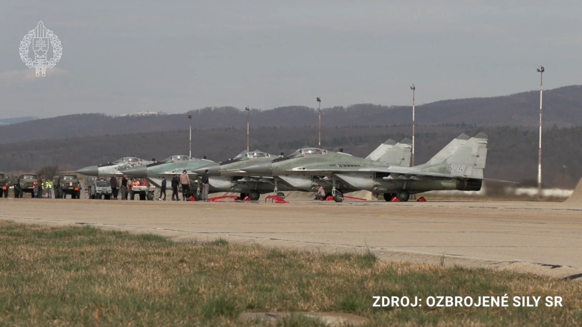 Словаччина передала Україні всі обіцяні винищувачі МіГ-29