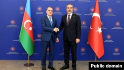Թուրքիայի և Ադրբեջանի ԱԳ նախարարներ Հաքան Ֆիդան և Ջեյհուն Բայրամով, արխիվ