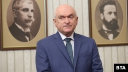Кабінет Дімітара Главчева (на фото) є шостим тимчасовим урядом, який Румен Радев призначив після того, як став президентом