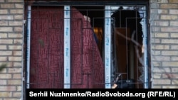 Ілюстраційне фото. Наслідки російської атаки безпілотниками Shahed на Київ, 25 листопада 2023 року