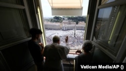 Fotoarhiv: Papa Franja na misi u Vatikanu, jul 2023. 
