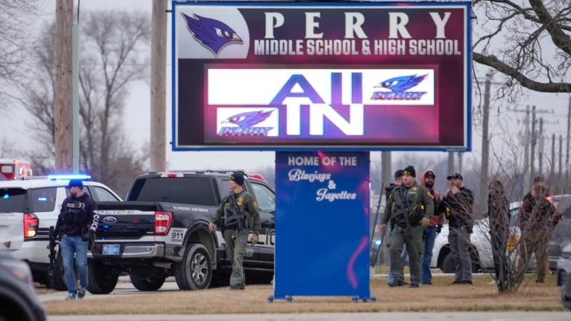 Стрельбу в Айове открыл 17-летний школьник. Пятеро ранены
