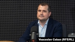 Vasile Tofan, în studioul Europei Libere