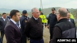 Muxtar Babayev Söyüdlüdə