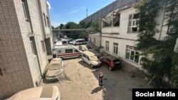 Раніше 1 серпня стало відомо про російський обстріл лікарні в Херсоні, внаслідок якого загинув лікар, а медична сестра отримала поранення