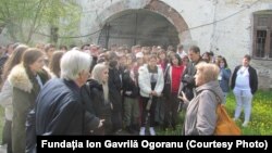 Una dintre excursiile organizate în 2023 cu copiii din București, de Fundația Ion Gavrilă Ogoranu, la Fortul 13 Jilava.