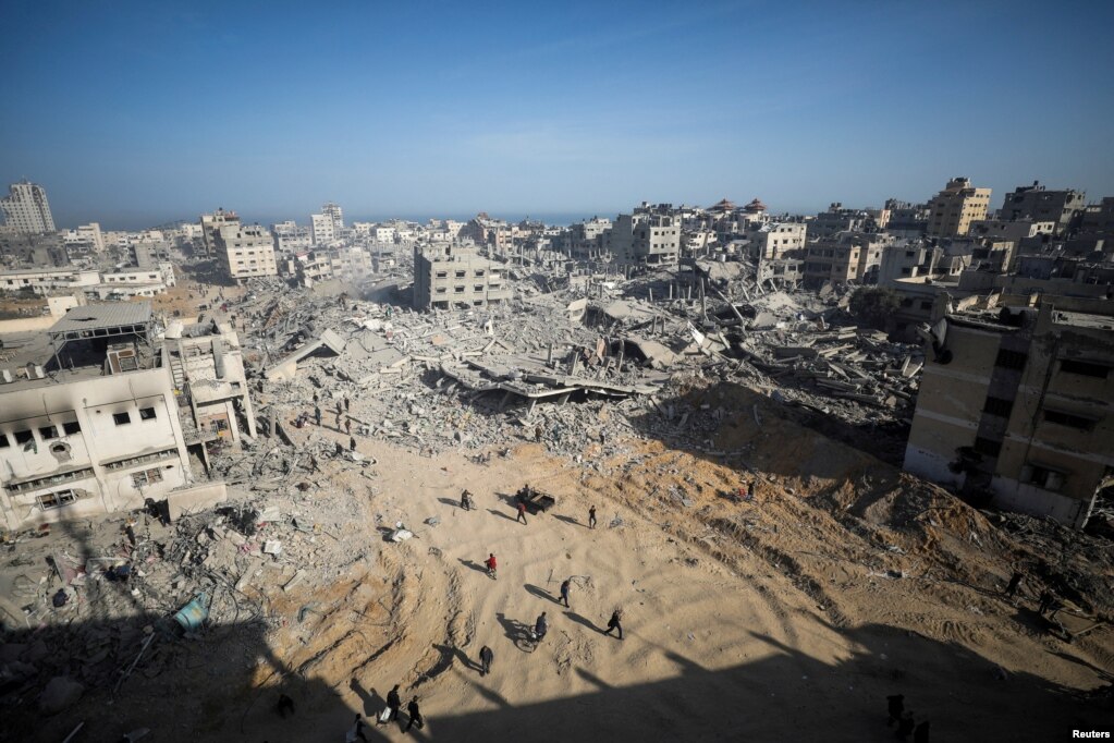 Një pamje nga lart e zonës përreth spitalit Al-Shifa pas tërheqjes së ushtrisë izraelite.