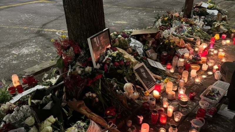 Flowers, Candles Placed In Tribute To Navalny In Serbia's Largest Cities