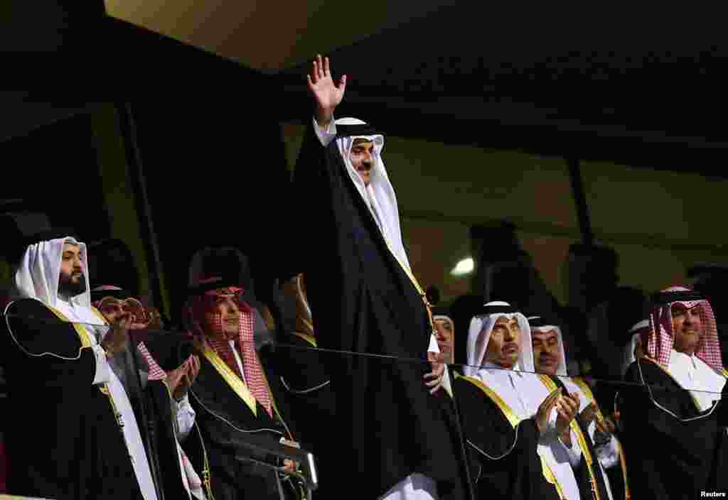 Салтанатка Катардын эмири Шейх Тамим бин Хамад Аль Танини, ФИФАнын жана АФКнын президенттери баштаган бир катар Азиядагы өлкөлөрдүн Футбол федерацияларынын жетекчилери катышты.