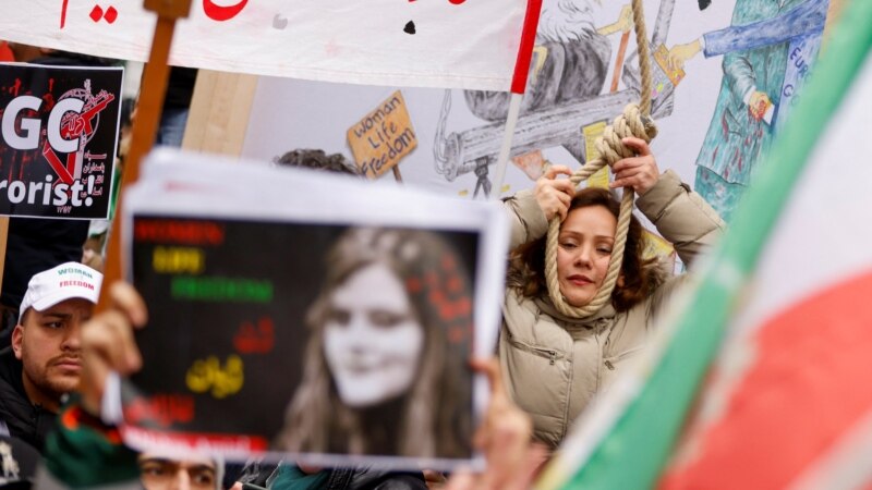 انتشار آمار سازمان حقوق بشر ایران از مرگ‌های «مشکوک» در جریان اعتراضات «زن، زندگی، آزادی»
