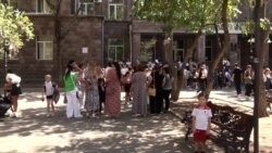 «Կարելի է  յոլա տանել, բայց՝ ինչո՞ւ»․ ուսումնական տարին մեկնարկել է, իսկ որոշ դասագրքեր դեռ դպրոցներ չեն հասել