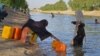 ملل متحد: از هر ۱۰ خانواده در افغانستان، ۸ خانواده آب ناسالم می‌نوشند