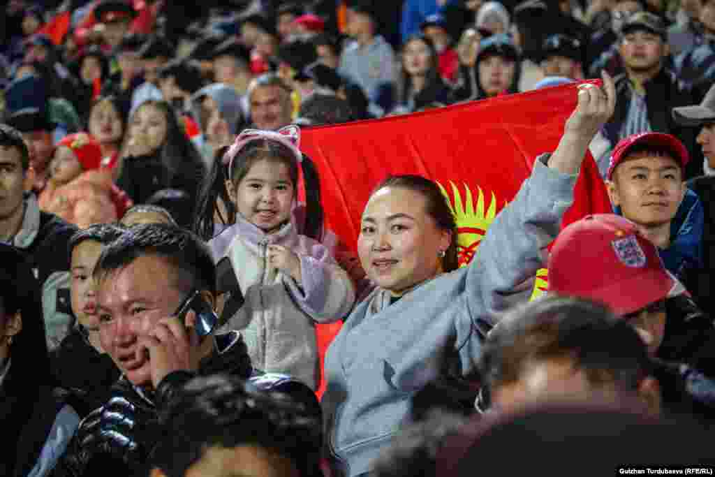 Дүйнө чемпионатынын тандоо оюндары беш этаптан турат. Кыргызстан курама командасы экинчи этаптан мелдешке катышып жатат. Мында 36 курама тогуз тайпага бөлүнүп ойнойт. Тайпада биринчи жана экинчи орунду ээлеген 18 команда кийинки баскычка жана 2027-жылы өтө турган Азия Кубогуна жолдомо алат.