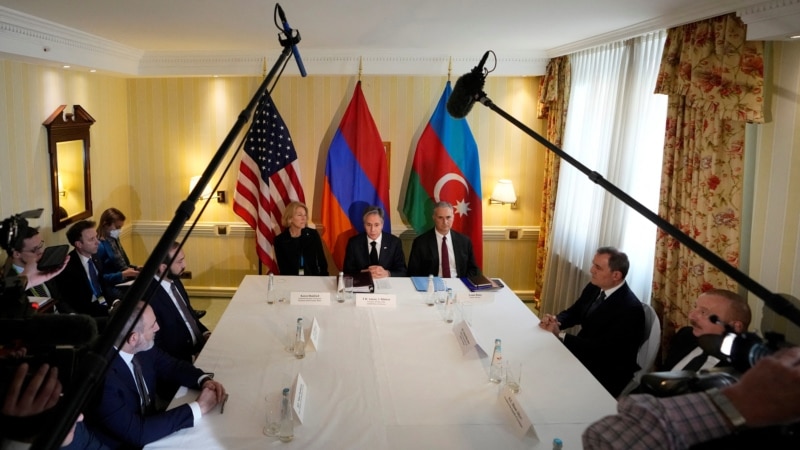 Мүнхенде Армения менен Азербайжандын лидерлери жолукту