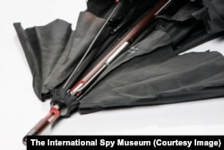 Т.нар. български чадър е сред експонатите в Международния музей на шпионажа, САЩ