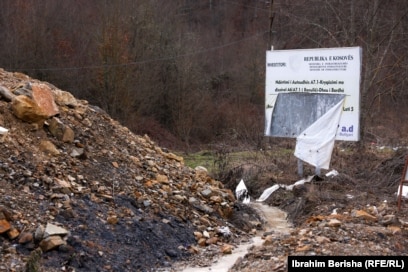 Kjo autostradë pritet të lidhë Kosovën me Serbinë Jugore, përkatësisht me Luginën e Preshevës.