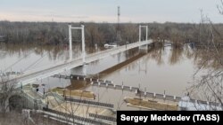 Раніше влада Оренбурга повідомляла, що 12 квітня повінь у місті досягне пікових значень, а потім вода піде на спад