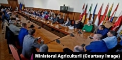 Ministrul Agriculturii i-a primit, pe 15 ianuarie, pe fermierii care au afaceri în sectorul ovin.