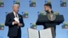 Прэзыдэнты ЗША і Ўкраіны Джо Байдэн і Ўладзімір Зяленскі на саміце NATO ў Вільні ў ліпені 2023 году.