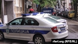 Policijski automobili ispred zgrade MUP-a u Beogradu. Ilustrativna fotografija