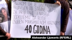 Jedan od transparenata istaknut tokom protesta u Podgorici zbog ubistva Šejle Bakija, u oktobru 2021.
