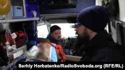 Близько 500 важкопоранених бійців за місяць евакуйовують на Донбасі екіпажі благодійного фонду «MOAS-Україна»