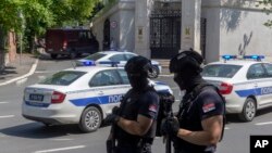 Policije ispred Ambasade Izraela u Beogradu, 29. jun 2024.