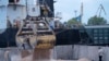 Погрузка зерна в украинском порту Измаил. Апрель, 2023