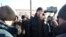 Фаиль Алсынов у здания суда. 11 января 2024 года