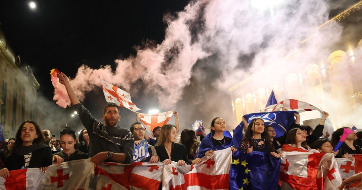 საჯარო სამსახურებში რეპრესიები 700-მდე ადამიანს შეეხო - TI