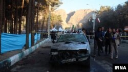 گزارش‌هایی در شبکه‌های اجتماعی مبنی بر شناسایی برخی از کاربران منتقد از سوی نیروهای حکومتی و افشا کردن هویت‌شان منتشر شده است