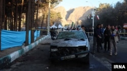 یک خودروی منهدم شده بر اثر انفجار بمب در مراسم قاسم سلیمانی