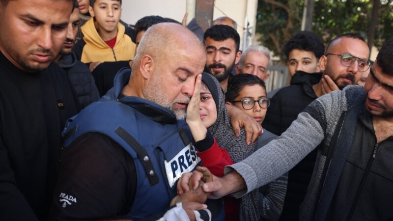 Двајца новинари загинаа во израелски напад врз Газа 