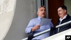 Orbán Viktor és Mészáros Lőrinc Felcsúton 2019. május 19-én