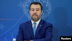 Маттео Сальвіні заявив, що Володимир Зеленський має підписати мирну угоду якомога швидше і вибрати «між поразкою і розгромом»