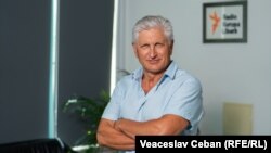 Campionul olimpic, președintele Comitetului Național Olimpic și Sportiv, Nicolae Juravschi, în redacția Europei Libere.