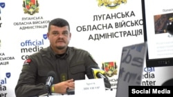 Артем Лисогор, Голова Луганської обласної військової адміністрації заявив, що російські військові завдають ударів по цивільному населенню