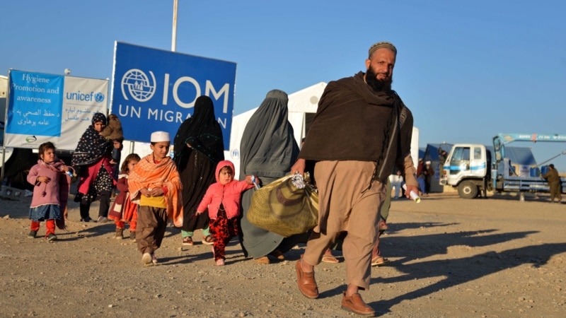 سازمان داکتران بدون مرز به خاطر اخراج افغانهای مهاجر از پاکستان ابراز نگرانی کرد