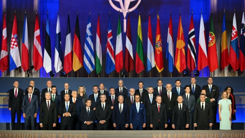 Lideri na samitu NATO obećali 40 milijardi eura vojne pomoći Ukrajini