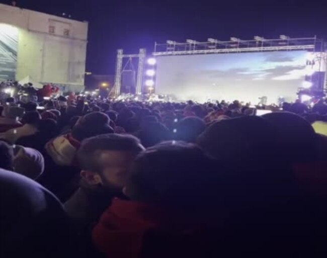 Ираклий Кобахидзе на площади Республики в Тбилиси
