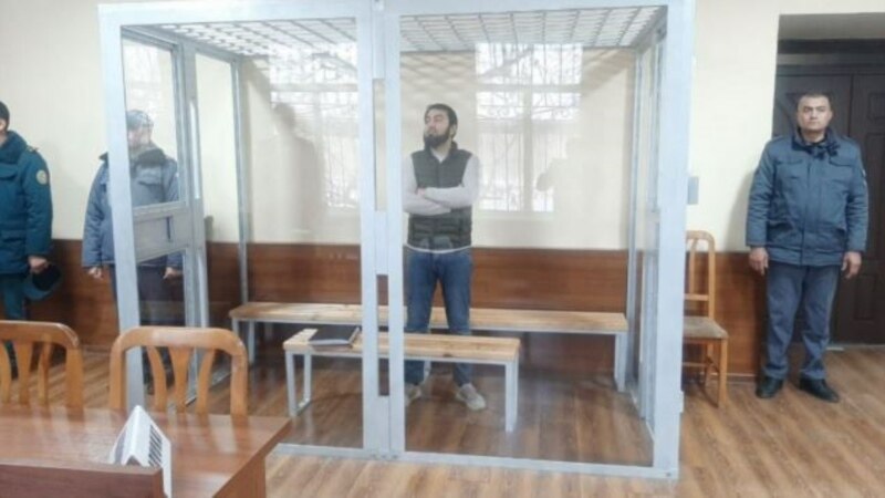 HRW Özbegistanda meşhur bloggeriň 8.5 ýyl tussaglyga höküm edilmegini ýazgardy