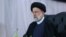 ابراهیم رئیسی در تبلیغات انتخاباتی و مناظره‌ها مدعی شده بود که با توقف رشد بدهی دولتی و چاپ اسکناس بدون پشتوانه، تورم را مهار و ارزش ریال را تثبیت خواهد کرد