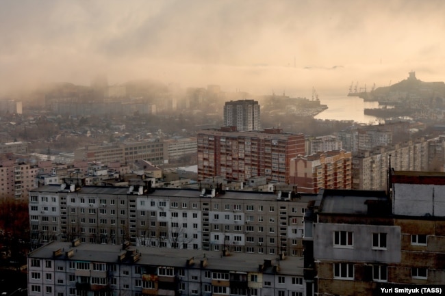 Putin mori pjesë në një ceremoni virtuale të prerjes së shiritit për degën në Vladivostok të ofruesit të pagesave A7.