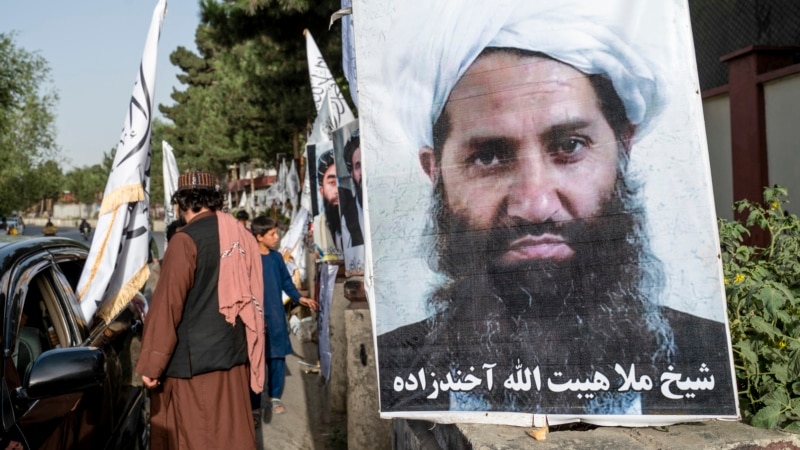 آغاز عید در افغانستان؛ رهبر طالبان در مسجد جامع قندهار حضور یافت