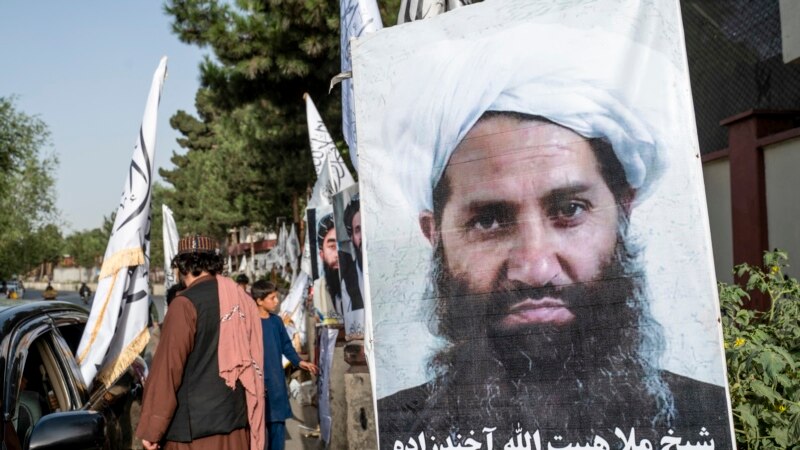 بر اساس دستور رهبر طالبان اخذ پول تقاعد از کارمندان ملکی و نظامی افغانستان متوقف میشود