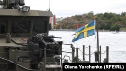 Министр гражданской обороны Швеции Карл-Оскар Болин заявил, что «граждане должны быть готовы к началу войны»