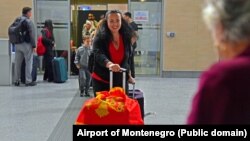 Crnogorska državljanka po slijetanju iz Izraela na podgorički aerodrom, 10. oktobar