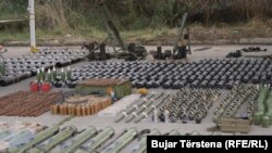Oružije pronađeno tokom zaplene nakon napada u Banjskoj na severu Kosova