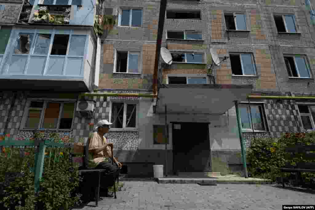 Pavarësisht vështirësive, Grozdov refuzon të largohet nga shtëpia e tij. &ldquo;Çfarëdo që të ndodhë, nuk do të shkoj askund&rdquo;, tha ai.